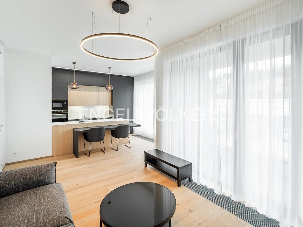 Pronájem bytu 2+kk 65 m2