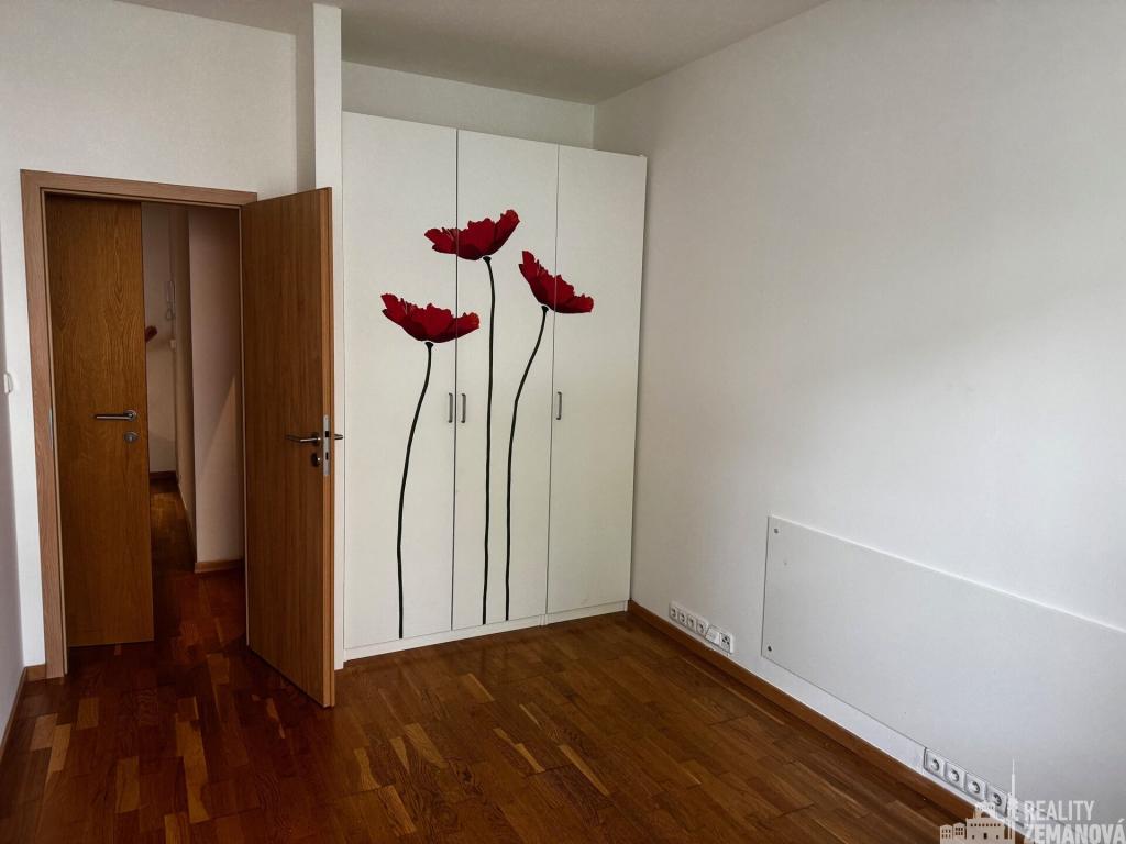 Pronájem bytu 2+kk 50 m2