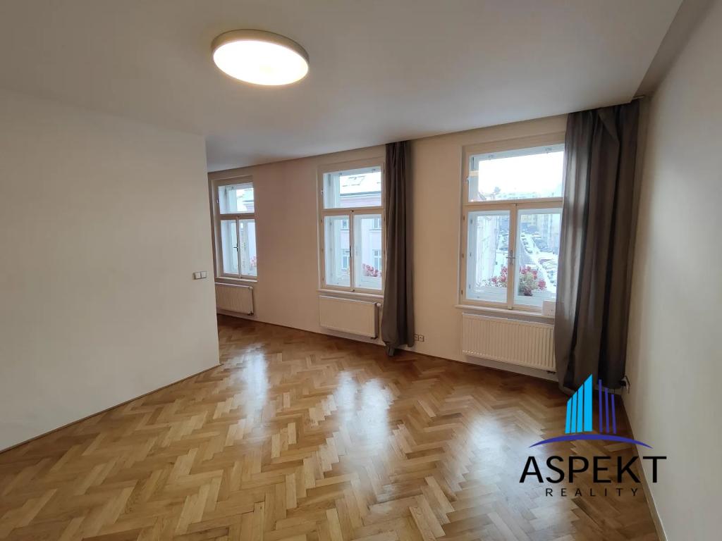 Pronájem bytu 2+1 71 m2