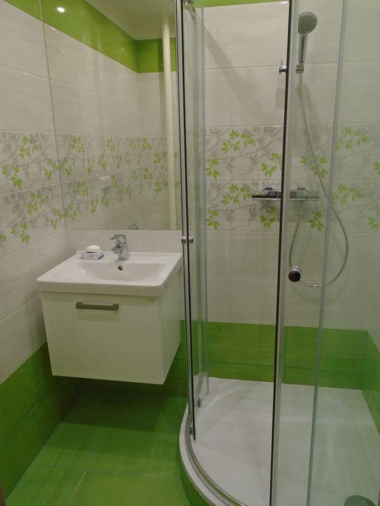 Spolubydleni bytu celý pokoj 85 m2