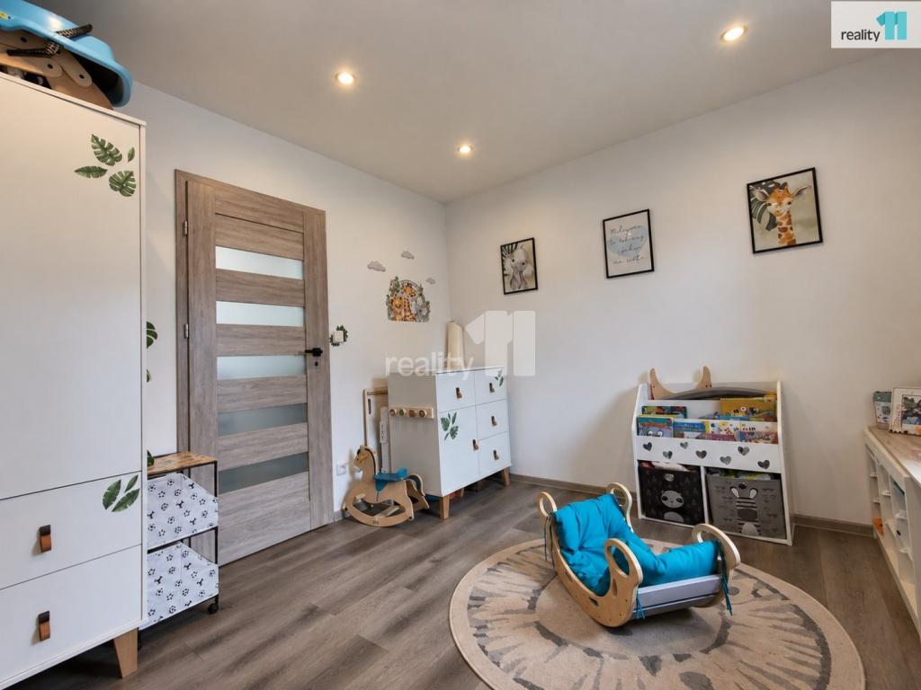 Prodej domu 114 m2, Vinary – náhled fotky 12