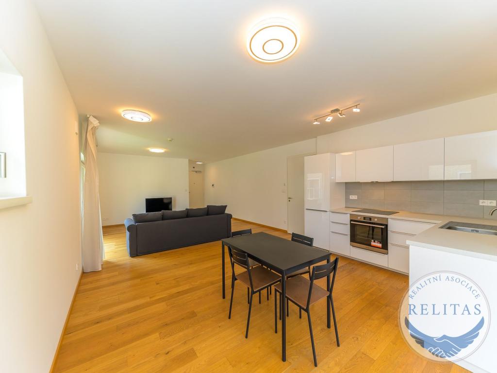 Pronájem bytu 2+kk 75 m2