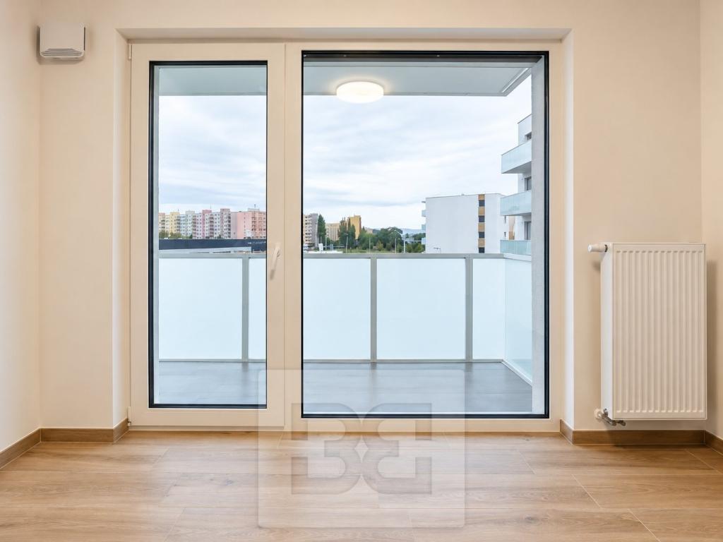 Pronájem bytu 2+kk 55 m2, České Budějovice – náhled fotky 4