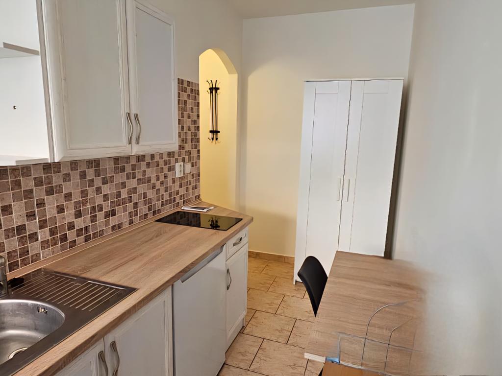Pronájem bytu 1+kk 20 m2