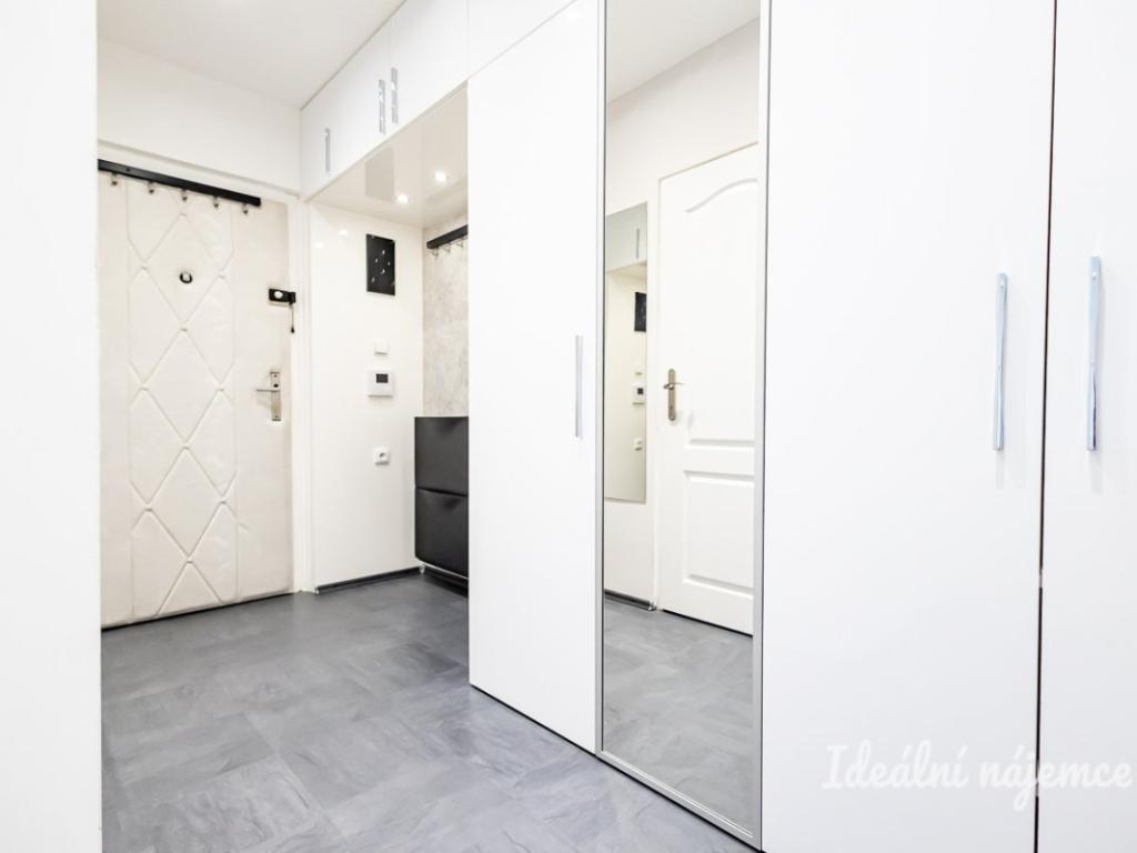 Pronájem bytu 2+kk 44 m2