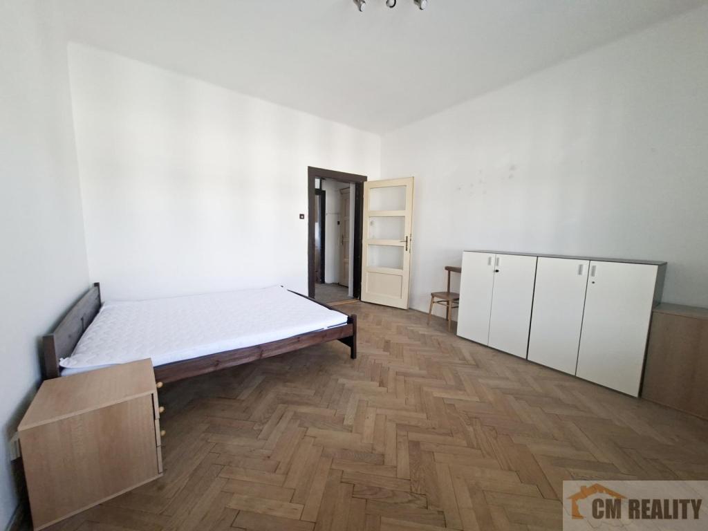 Pronájem bytu 1+1 42 m2