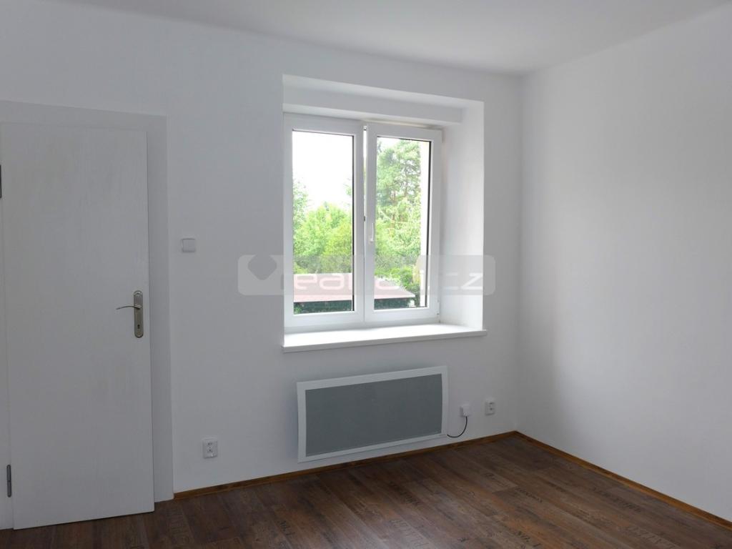 Pronájem bytu 1+kk 30 m2
