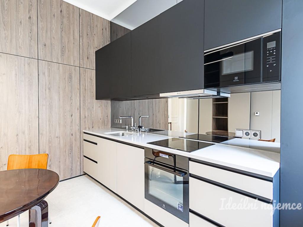 Pronájem bytu 2+1 70 m2