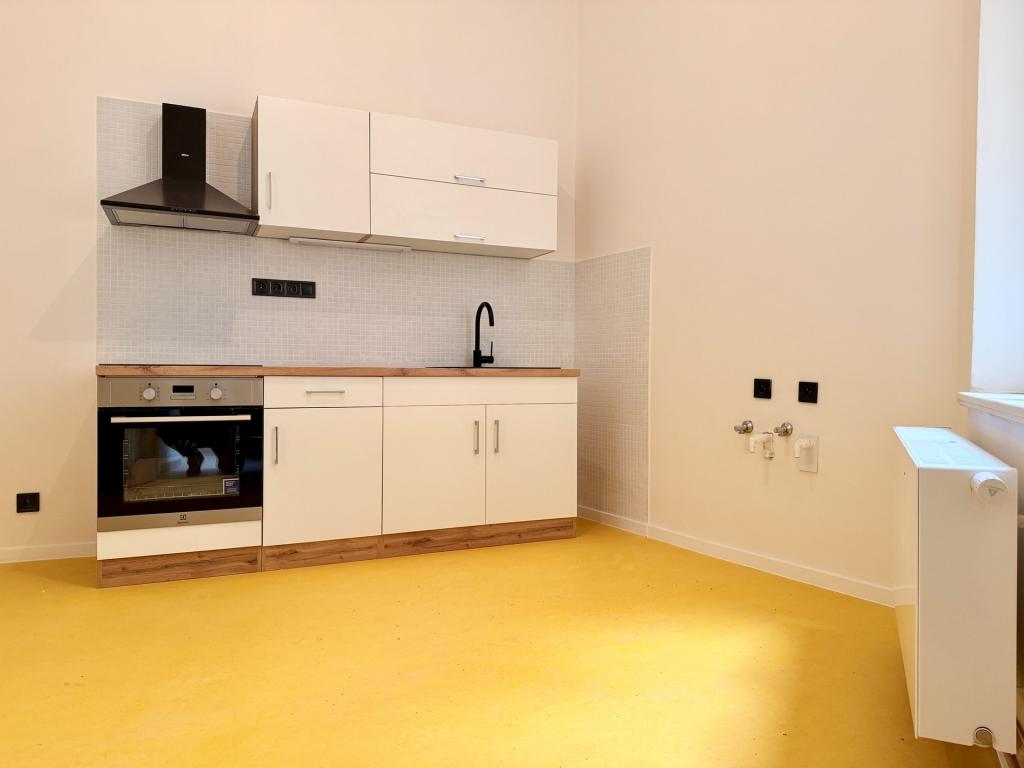 Pronájem bytu 3+1 74 m2, Plzeň – náhled fotky 2