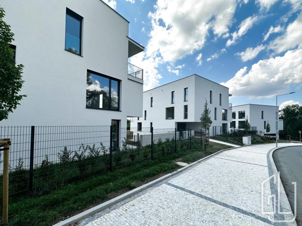 Pronájem bytu 2+kk 54 m2, Praha – náhled fotky 14