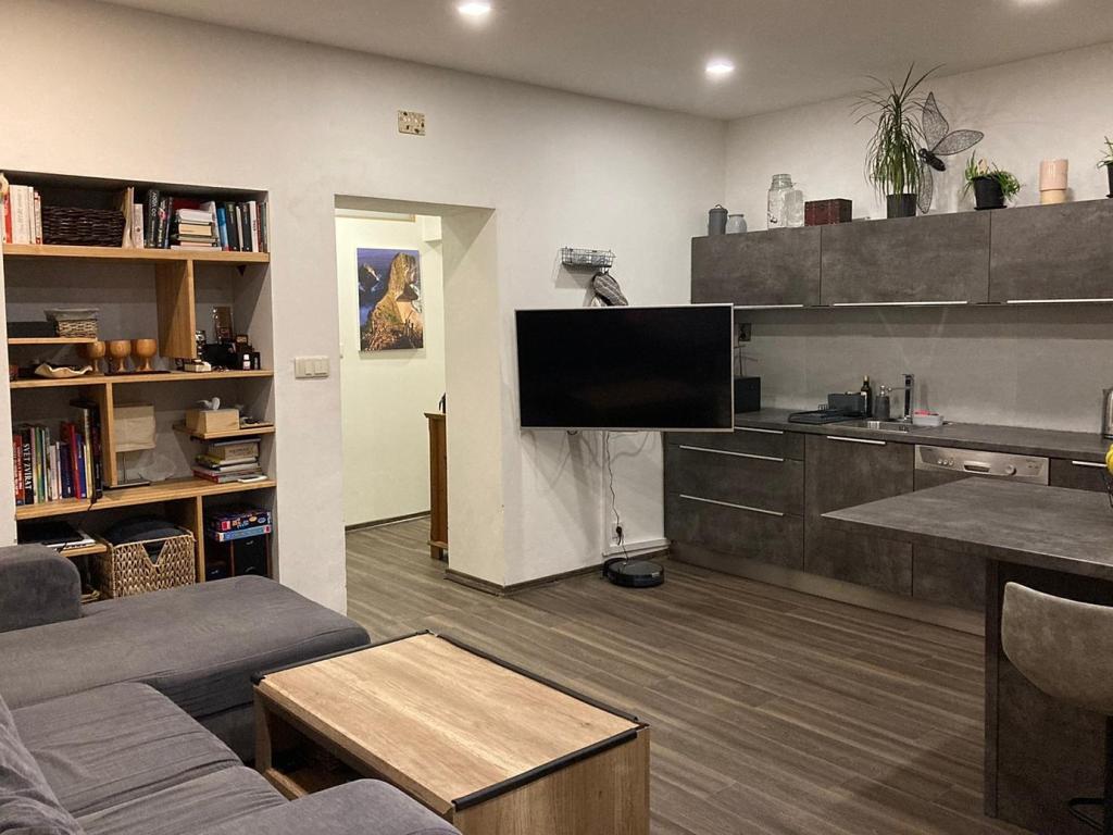 Pronájem 2+kk, Ostrava - Mastného, 10000 Kč, 58 m2