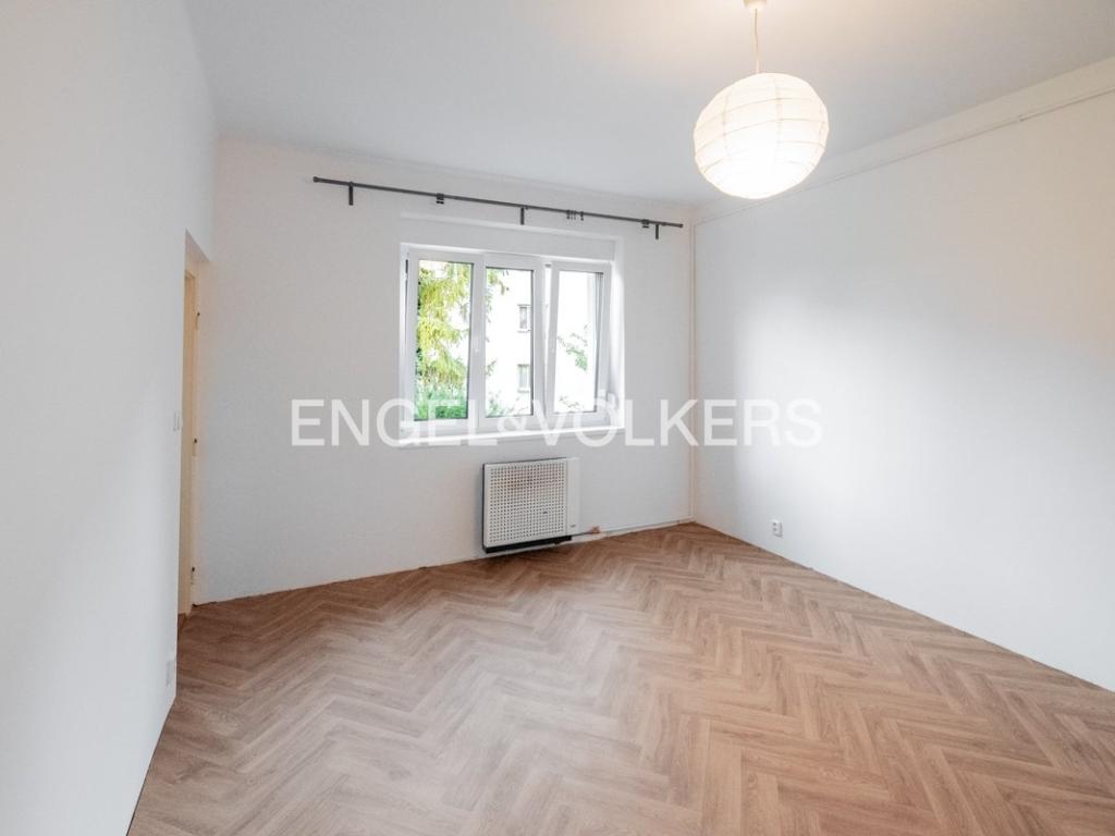 Pronájem bytu 1+kk 27 m2