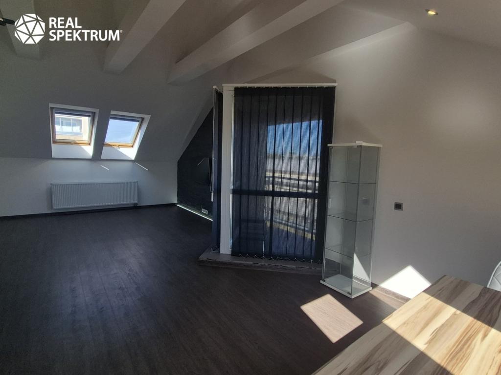 Pronájem bytu 2+kk 74 m2