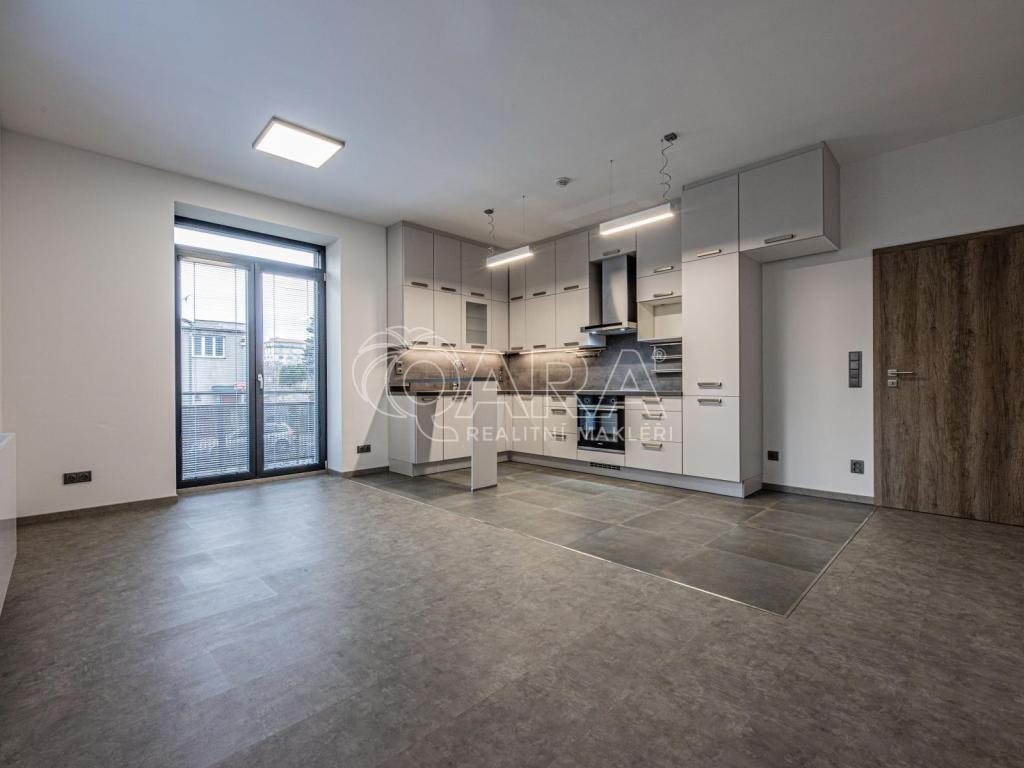 Pronájem bytu 4+kk 79 m2