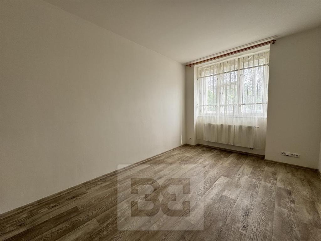 Pronájem bytu 1+kk 30 m2, Praha – náhled fotky 7
