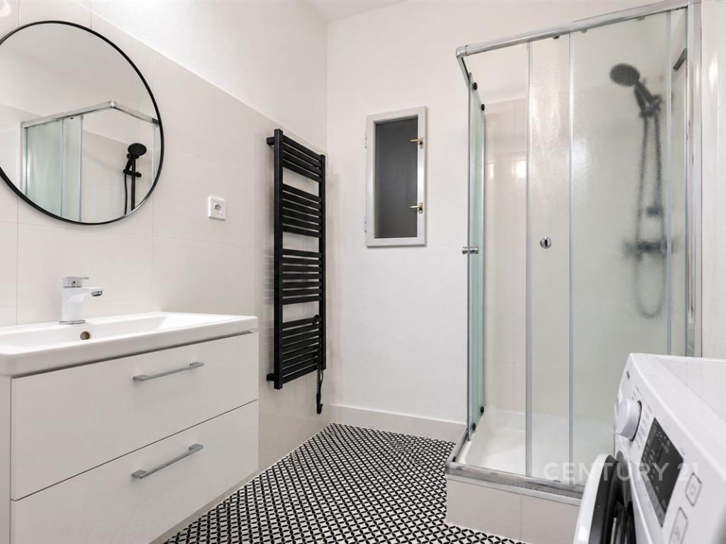2+kk Apartment in Praha - View 3
