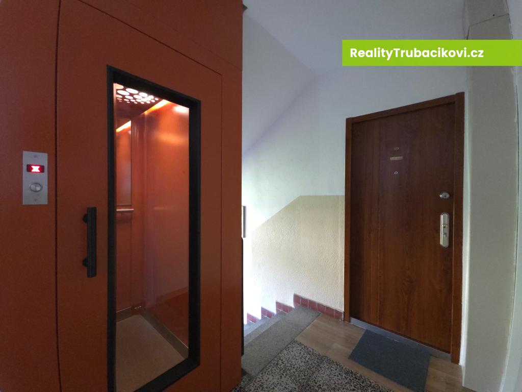 Pronájem bytu 2+1 58 m2, Vsetín – náhled fotky 12