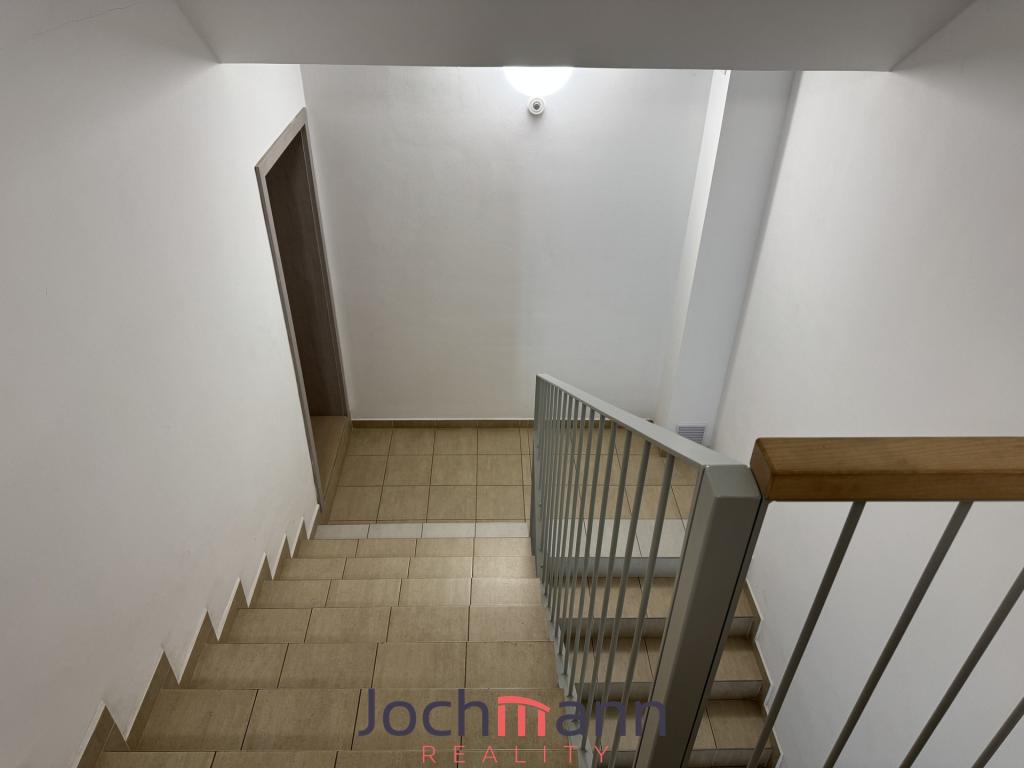 Pronájem bytu 2+kk 42 m2, Hluboká nad Vltavou – náhled fotky 9