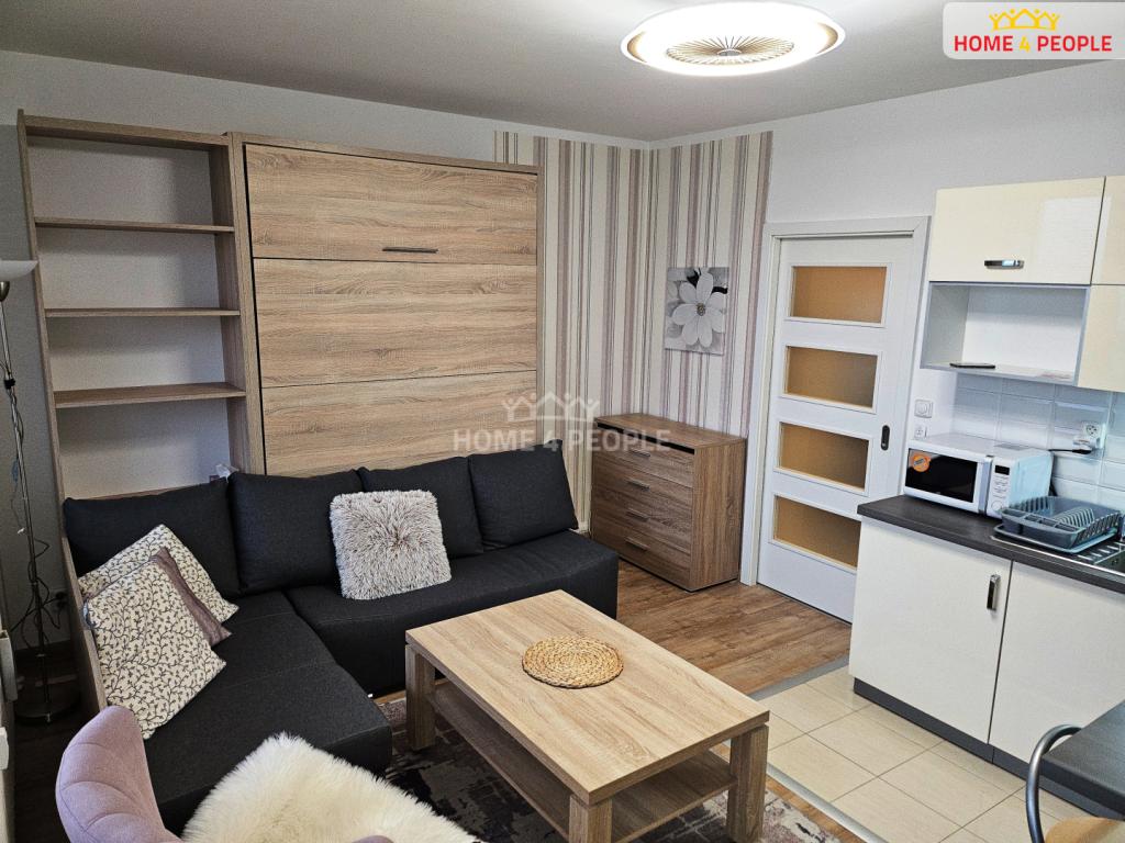 Pronájem bytu 1+kk 34 m2