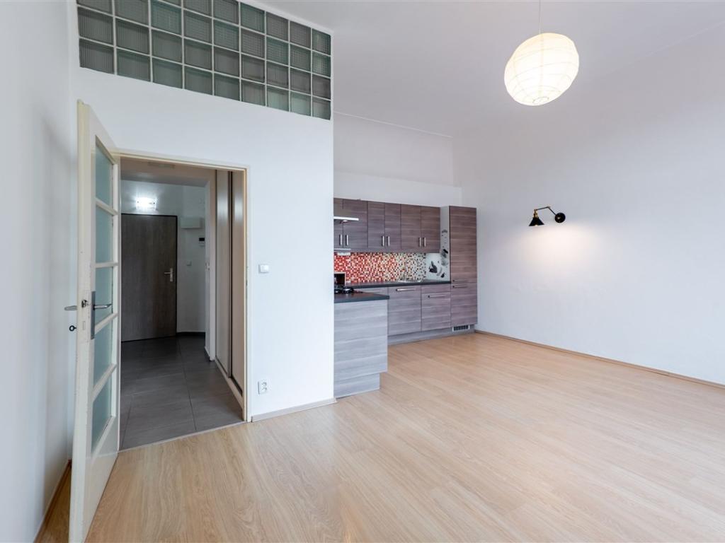 Pronájem bytu 2+kk 57 m2