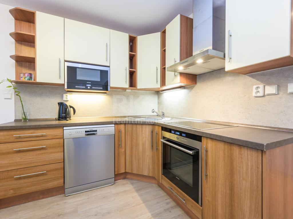 Pronájem bytu 2+kk 42 m2