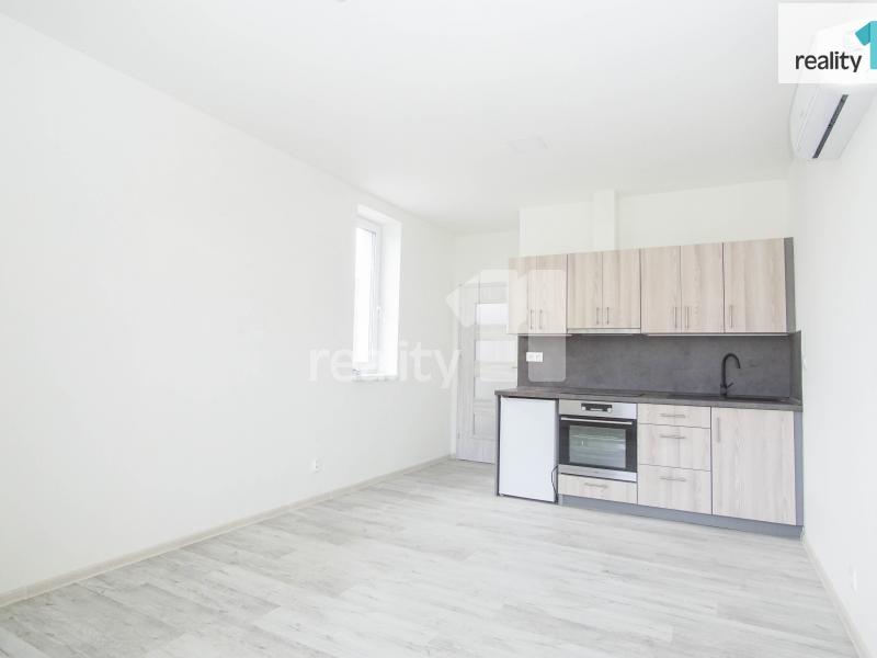 Pronájem bytu 1+kk 25 m2