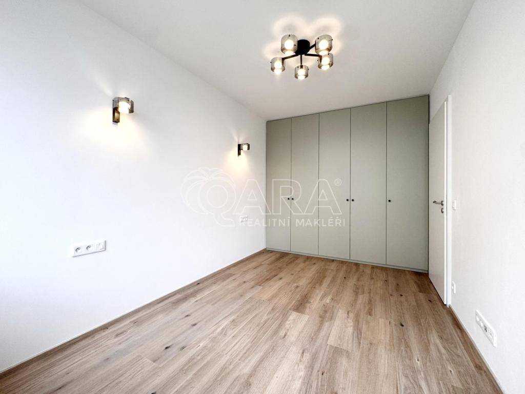 Pronájem bytu 2+kk 53 m2, Praha – náhled fotky 6