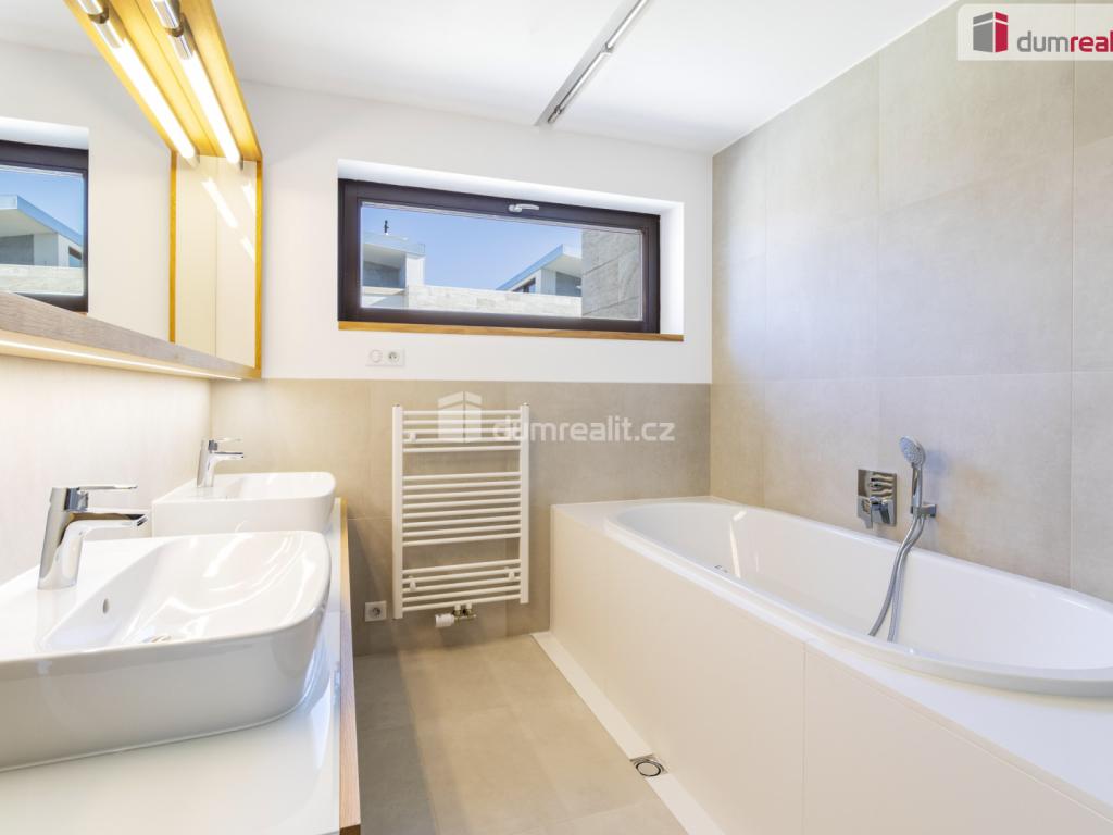 Prodej domu 286 m2, Praha – náhled fotky 15