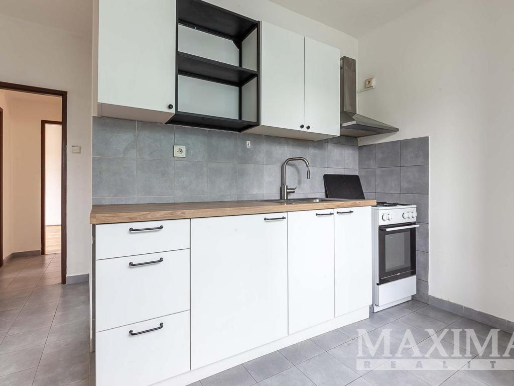 Pronájem bytu 2+1 56 m2