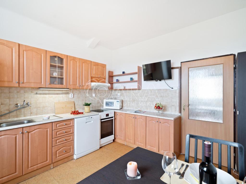 Pronájem bytu 2+1 55 m2