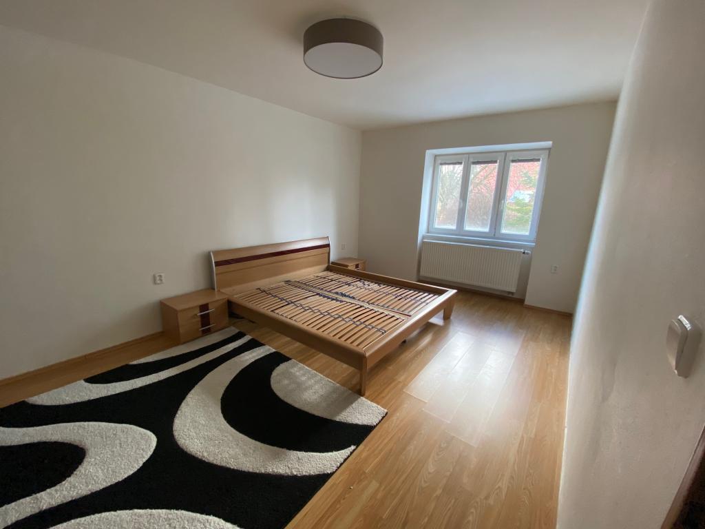 Pronájem bytu 2+1 80 m2