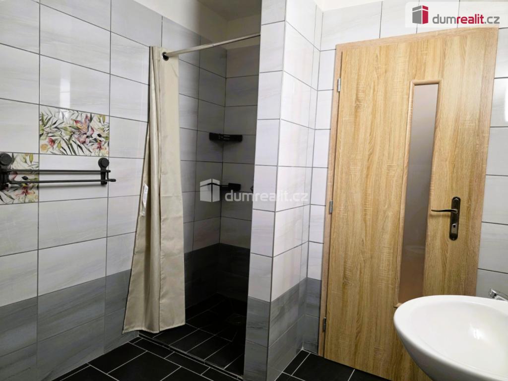 Pronájem bytu 1+kk 32 m2