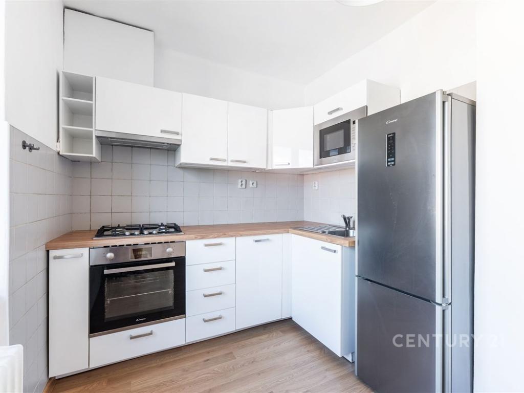 Pronájem bytu 2+kk 56 m2