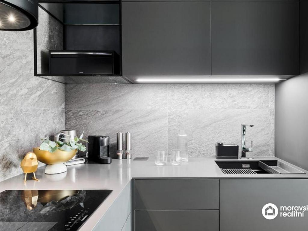 Pronájem bytu 2+kk 50 m2