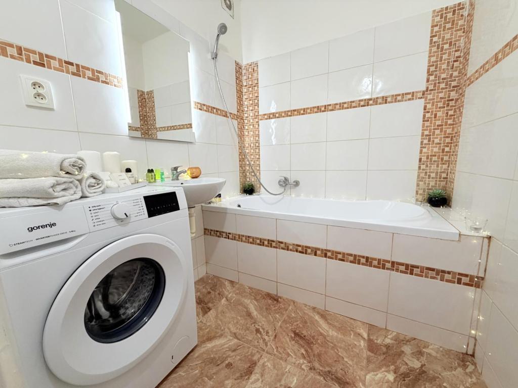 Prodej bytu 2+kk 45 m2, Libčice nad Vltavou – náhled fotky 14
