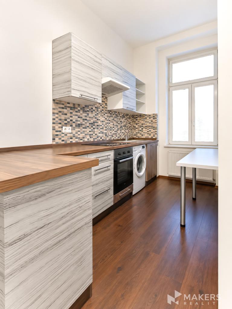 Prodej bytu atypický 190 m2, Praha – náhled fotky 13