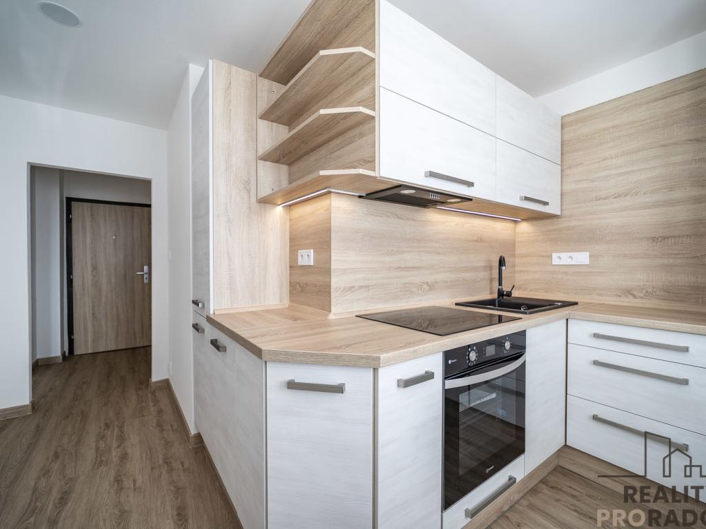 Pronájem bytu 1+1 38 m2