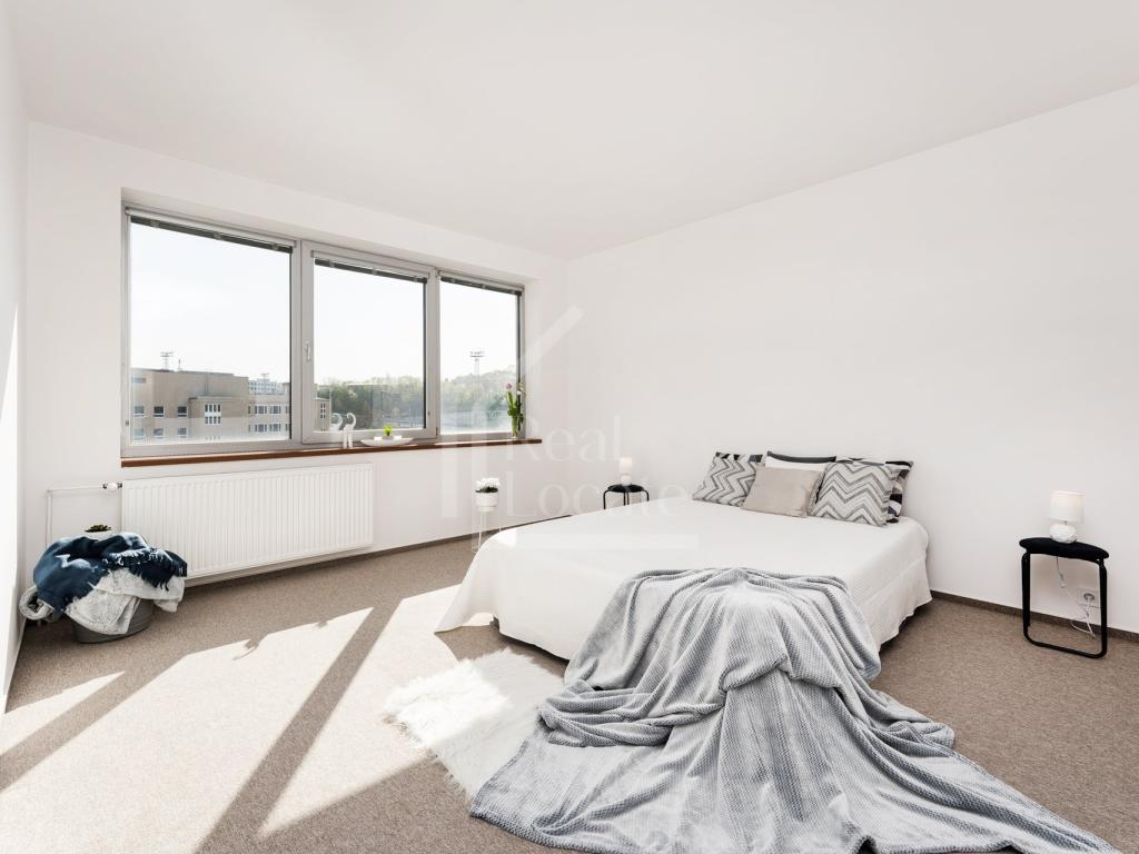 Pronájem bytu 2+kk 90 m² – pohled 6