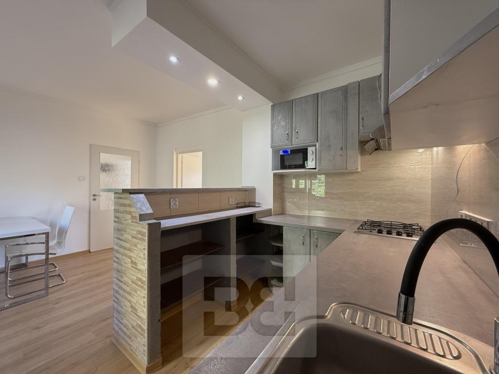 Pronájem bytu 2+1 74 m2