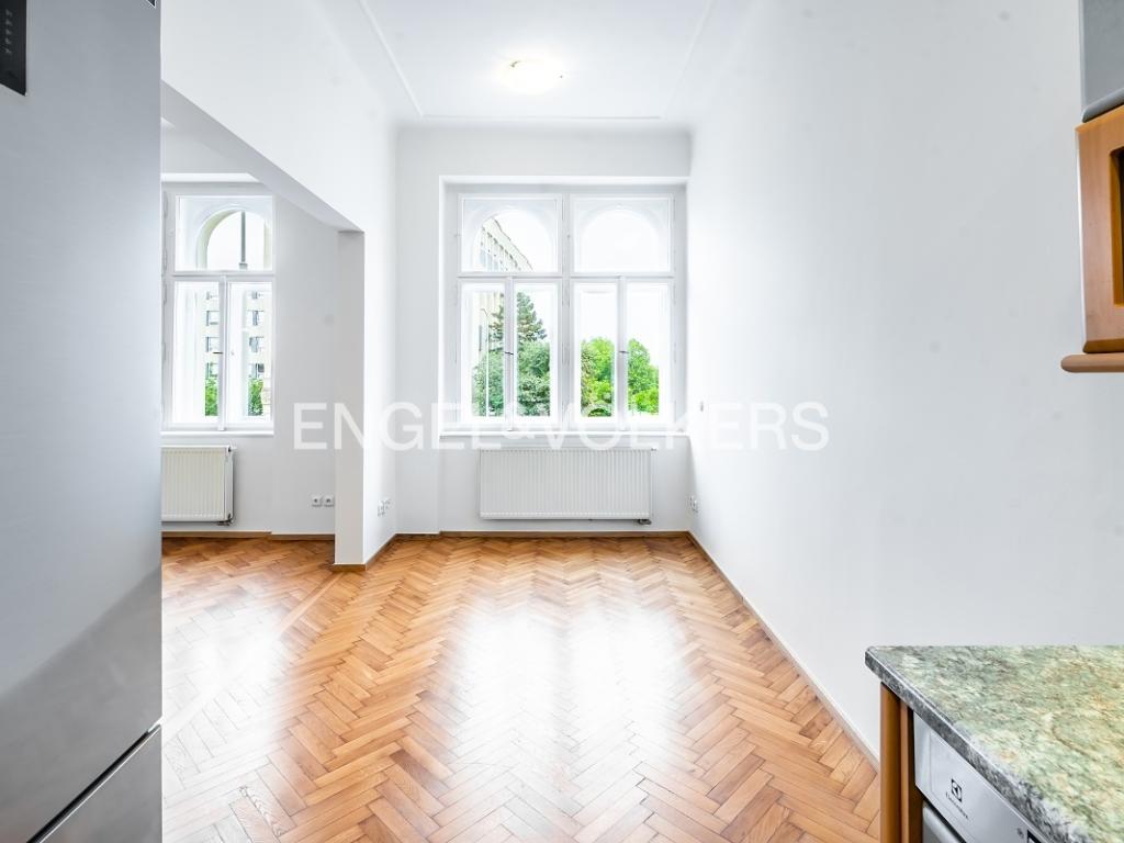 Pronájem bytu 3+kk 90 m2