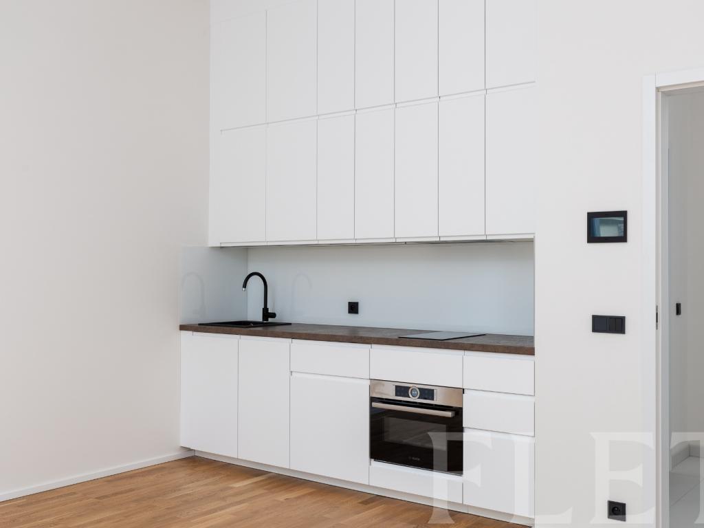 Pronájem bytu 1+kk 30 m2, Praha – náhled fotky 6