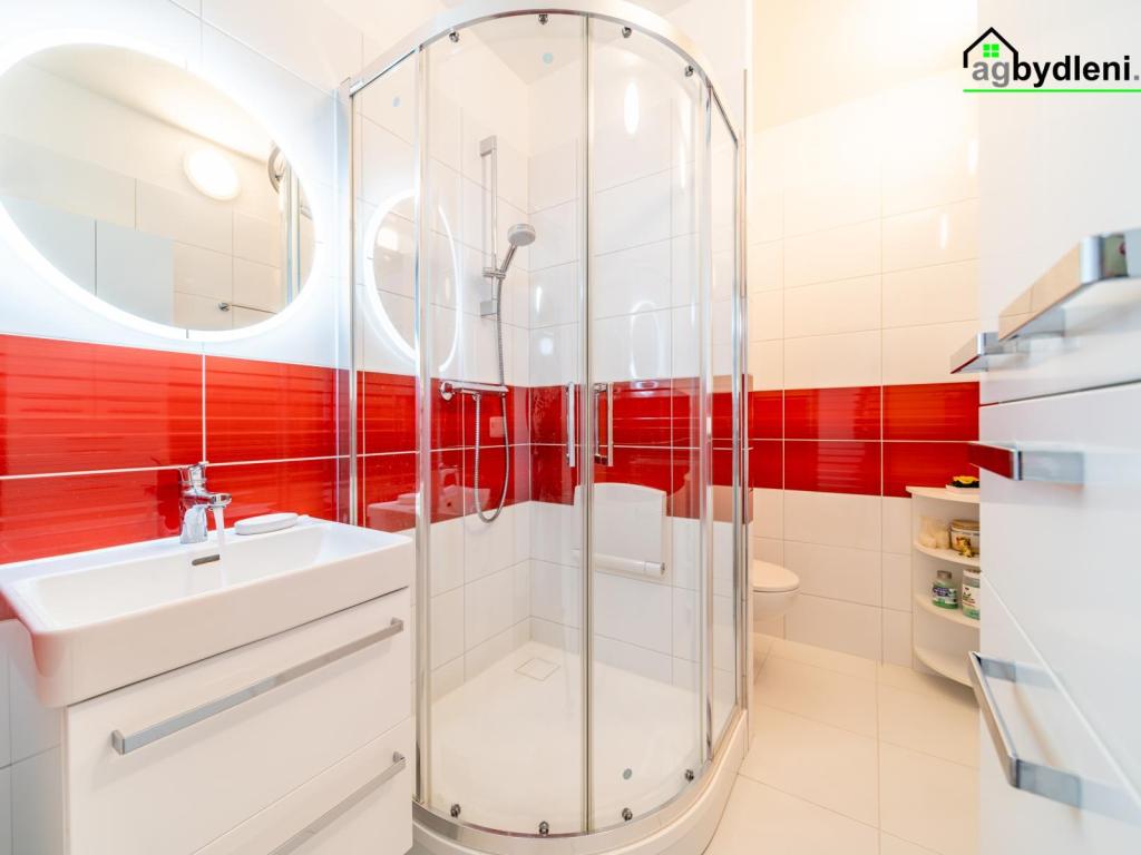 Pronájem bytu 2+kk 42 m2