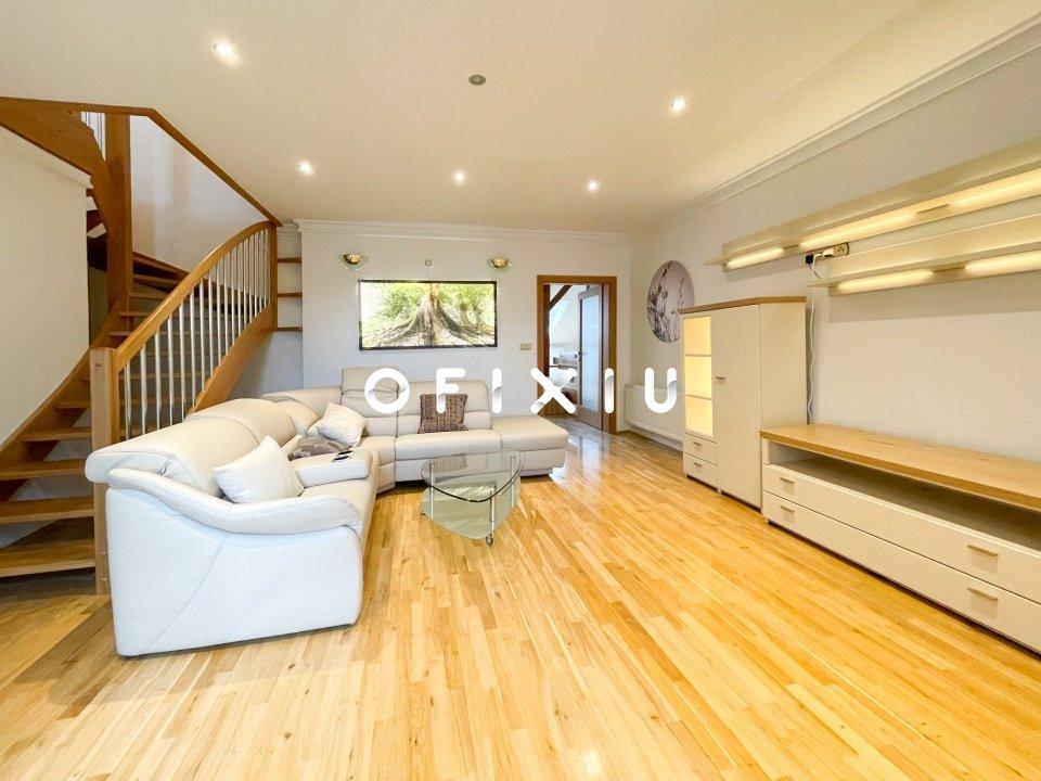 Pronájem bytu 5+kk 300 m2