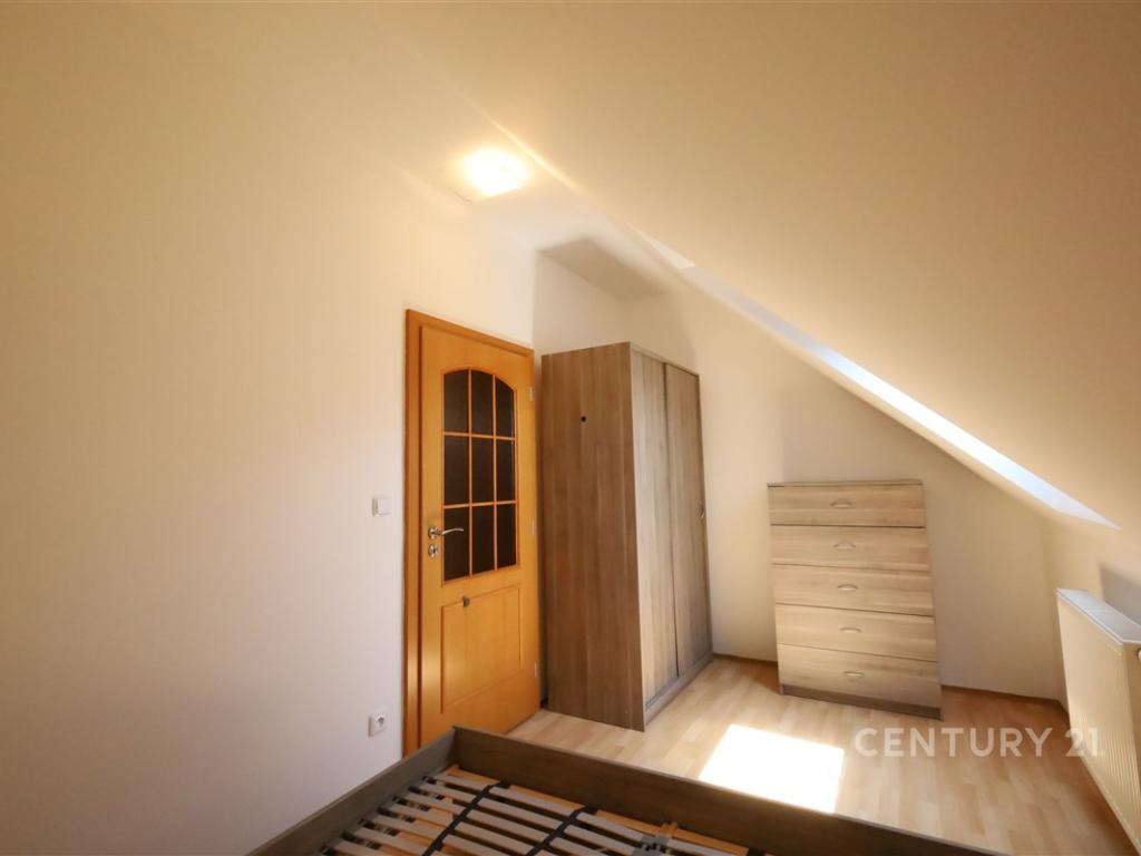 Pronájem bytu 3+kk 62 m2