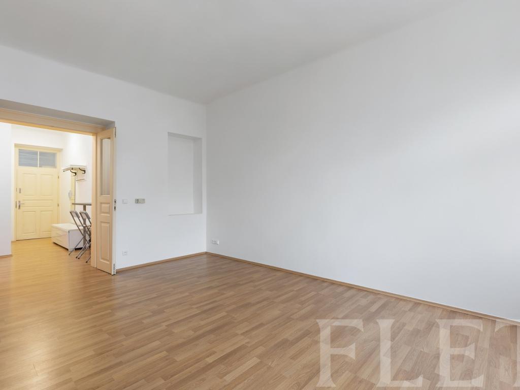 Pronájem bytu 1+1 45 m2