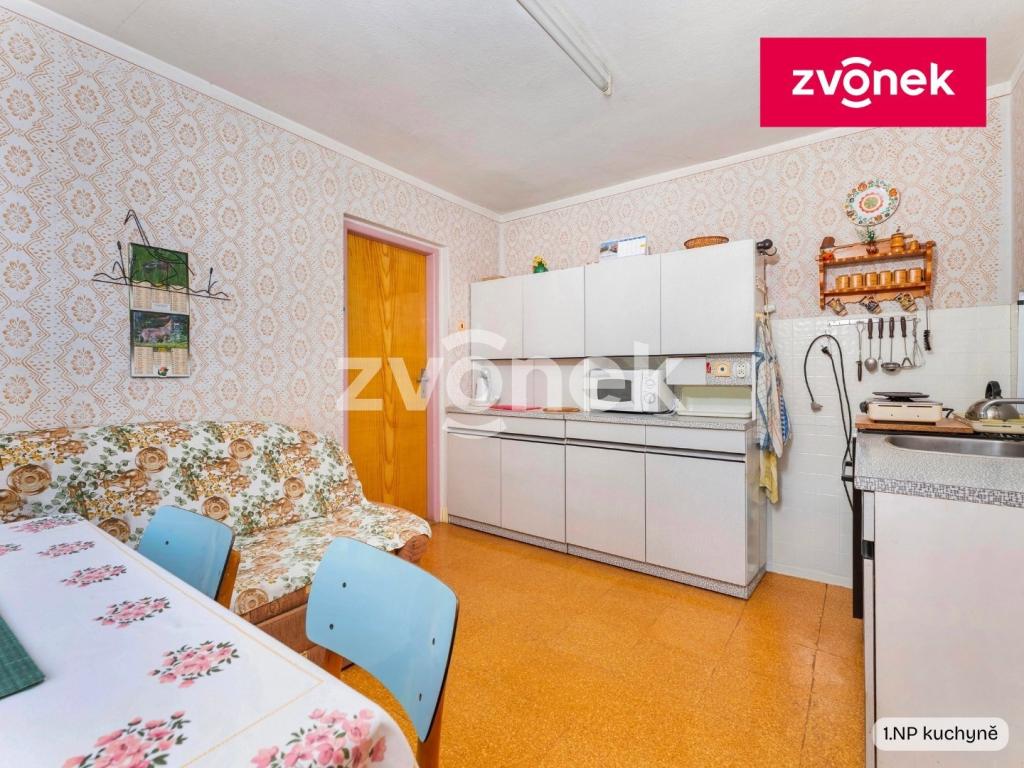 Prodej domu 190 m2, Lukov – náhled fotky 7