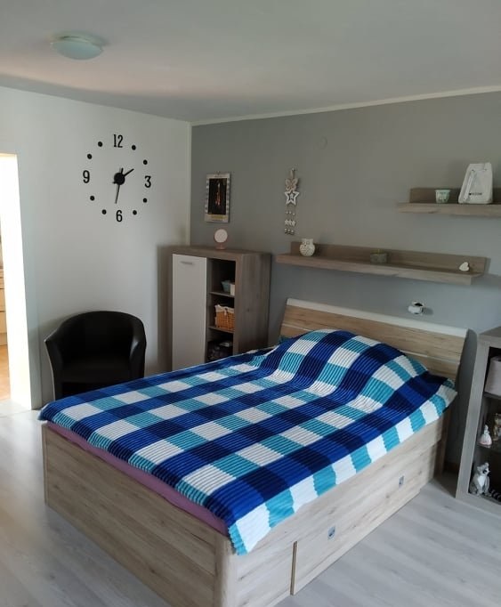 Pronájem 1+kk, Loučany - , 9000 Kč, 45 m2