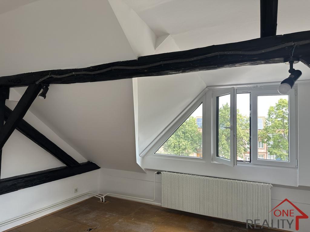 Pronájem bytu 3+1 90 m2