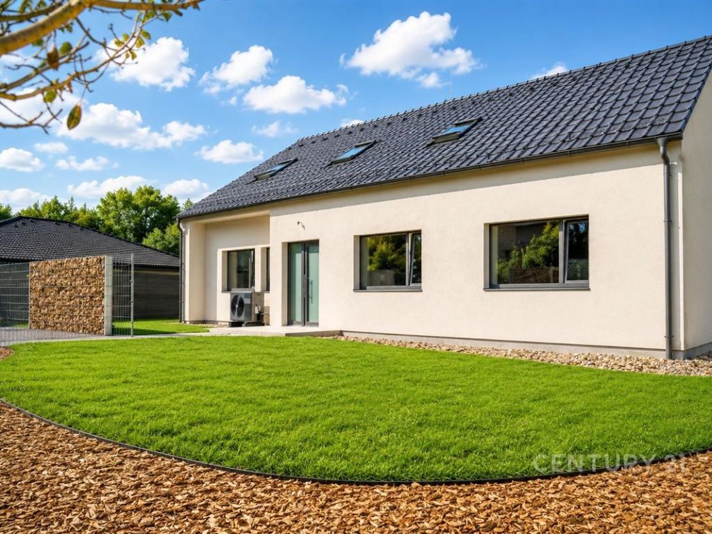 Pronájem domu 236 m2, Benešov – náhled fotky 25