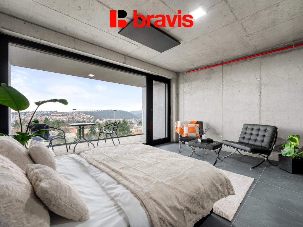 Pronájem bytu 1+kk 34 m2